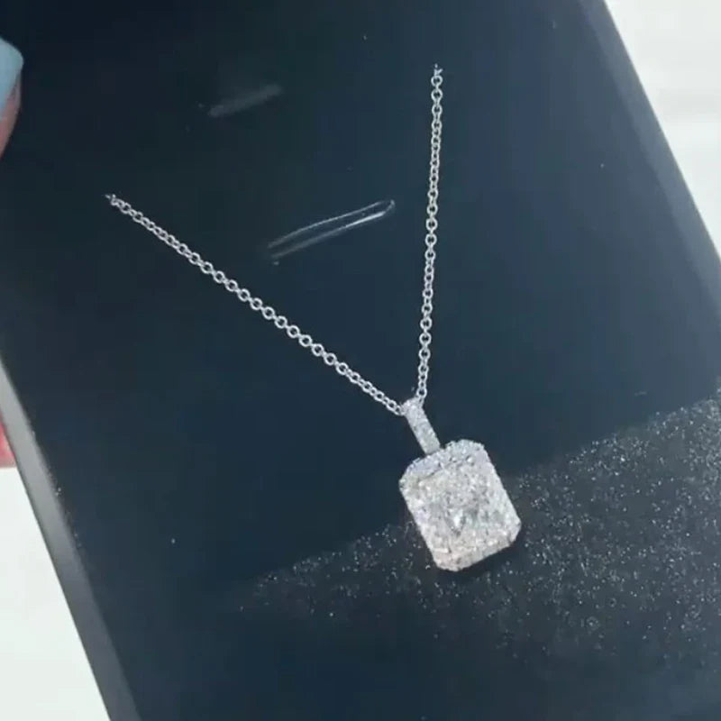 Huitan Luxury Fashion Square Cubic Zirconia Pendant Necklace for Women Wedding Accessories Simple Stylish Design Trendy Jewelry