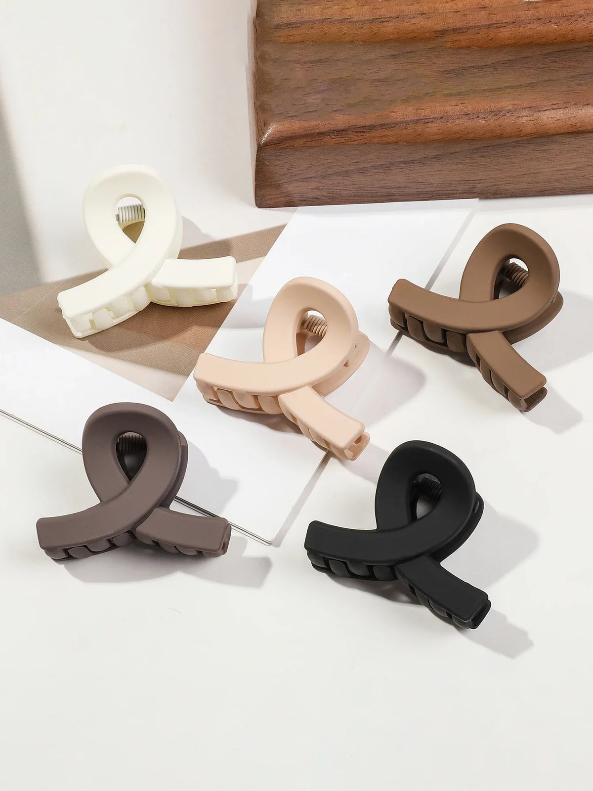 5Pcs Multistyle Small Flower Hair Claw Clips for Women Girl Rectangle Jaw Clip Hair Accessory Semicircle Barrettes for Thin Hair