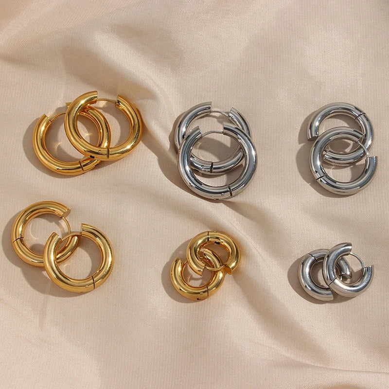 Classic Round Stainless Steel Earrings For Women Men Geometric Circle Ear Buckle Gold Silver Color Fashion Huggie Daily Jewelry