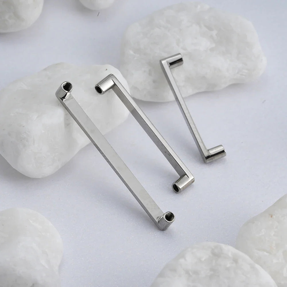 Right Grand ASTM F136 Titanium 14G Internally Threaded Surface Bar Base for Dermal Anchor Hide In Skin Piercing Jewelry